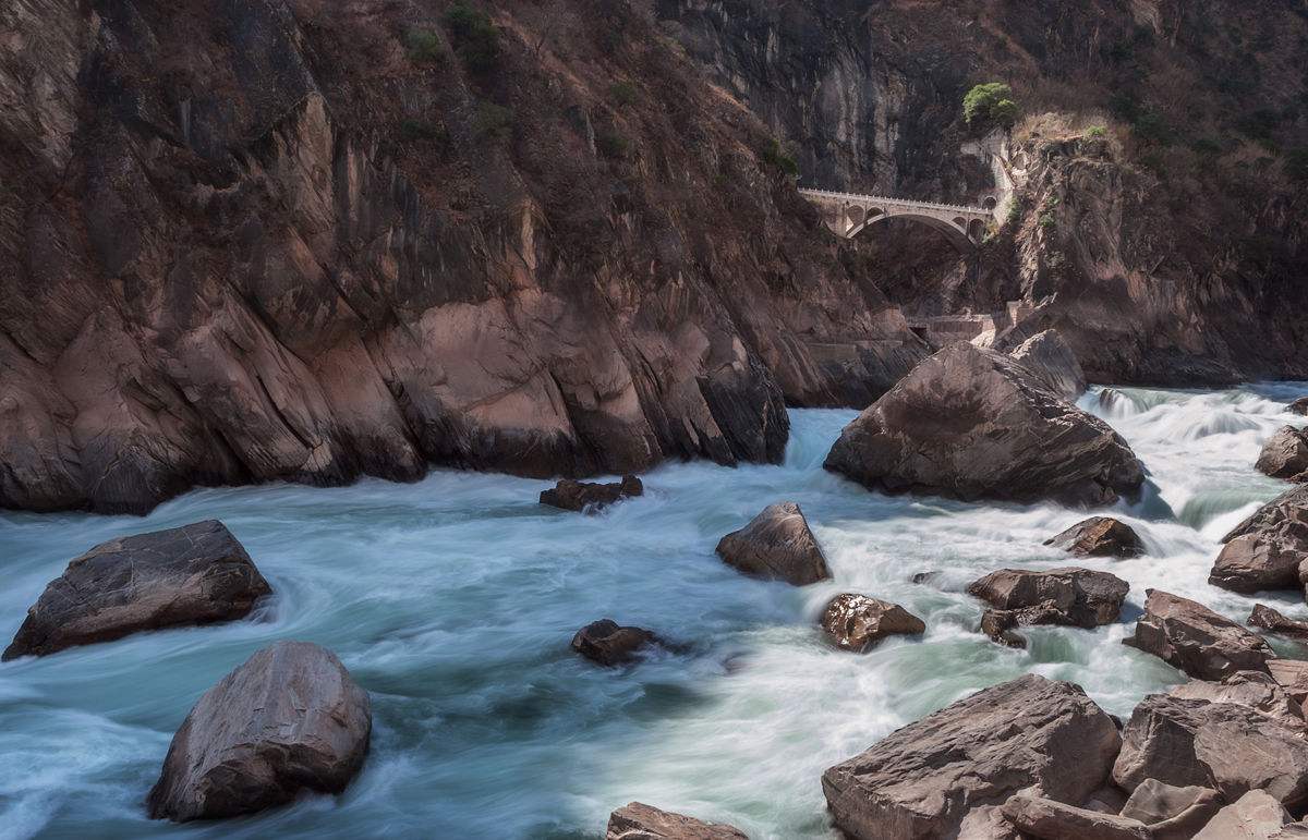 海克斯,启动!《英雄联盟:双城之战》沉浸式音乐秀制作启动